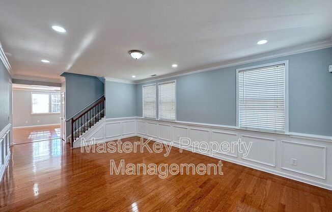 250 NORTHLANDS DR