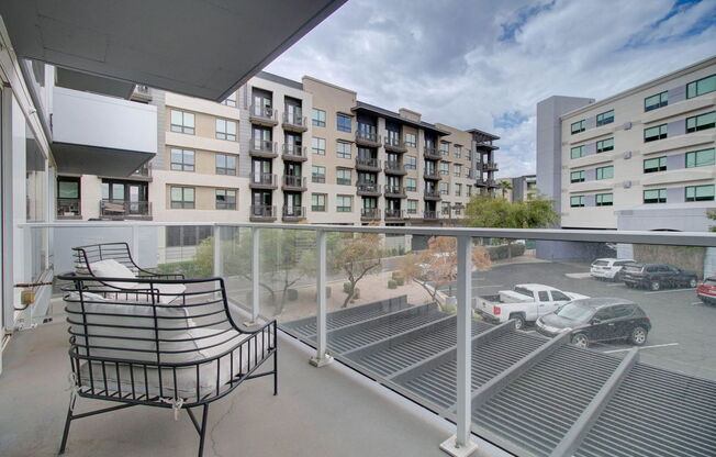 1 bed, 1 bath, 776 sqft, $3,000, Unit 2006