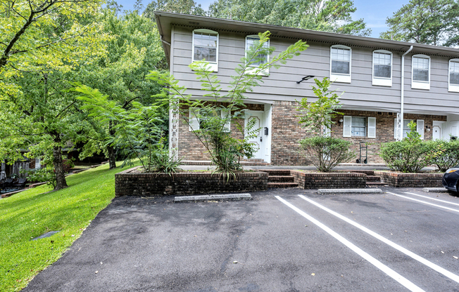 2296 CHAPEL HL RD