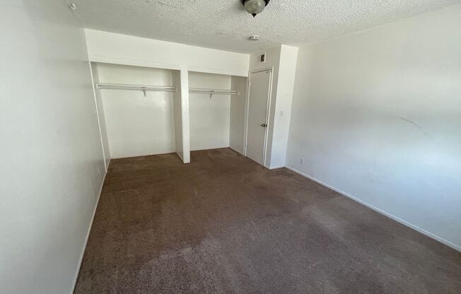 3 beds, 2 baths, $6,000, Unit 1