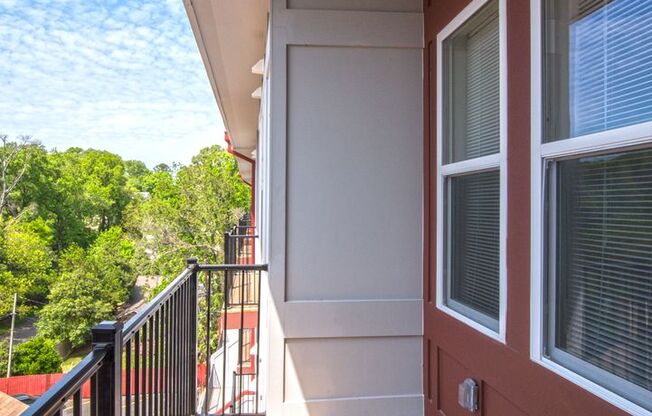 1 bed, 1 bath, 588 sqft, $1,520, Unit 303