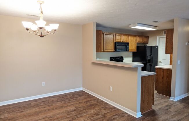 2 beds, 2 baths, $1,350