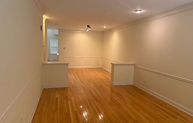 Valley View Townhouse