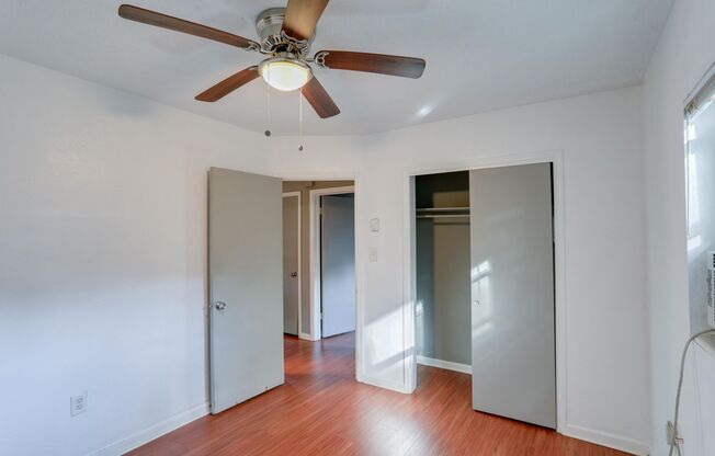 2 beds, 1 bath, 850 sqft, $1,495, Unit 1306 Altaloma Ave