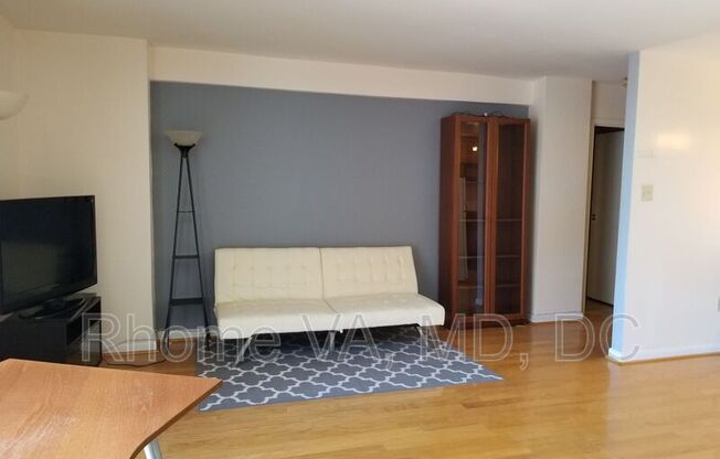 950 25th St NW, Unit 604N