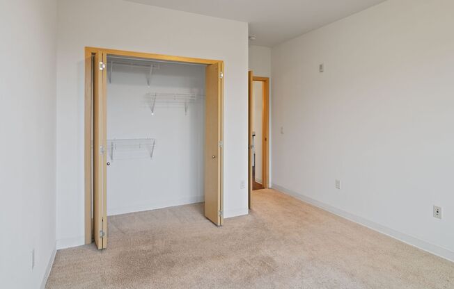 2 beds, 2 baths, 1,021 sqft, $1,520, Unit 419