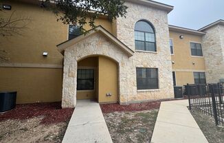 GREAT LOCATION NEAR MEDICAL & USAA | 3 BEDROOMS | 3 FULL BATHS