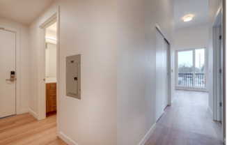 1 bed, 1 bath, 663 sqft, $1,600, Unit 219