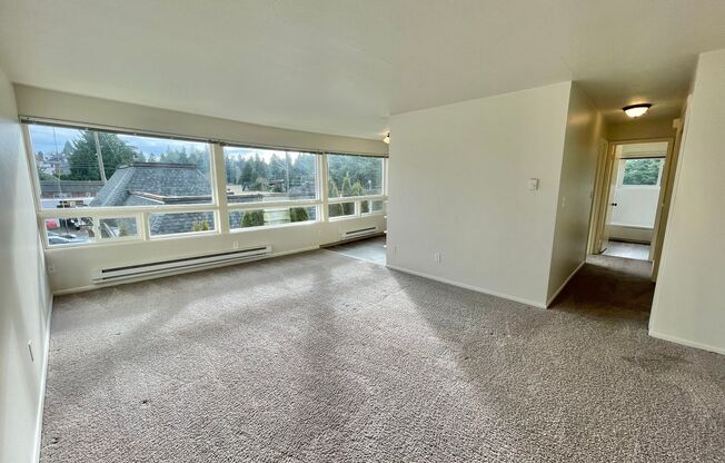 9043 35th Ave SW