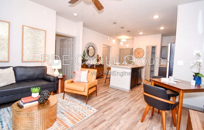 2 beds, 2 baths, 985 sqft, $1,300, Unit 2304 B1