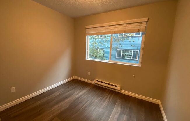 2 beds, 1 bath, 687 sqft, $1,995, Unit A304