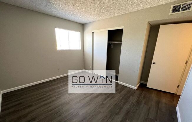 1212 West Mountain View Road