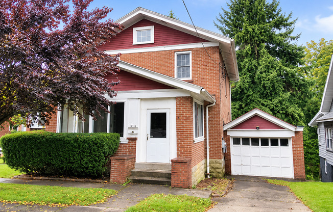 3 bedroom 2 bath House for Rent Penn Hills, PA