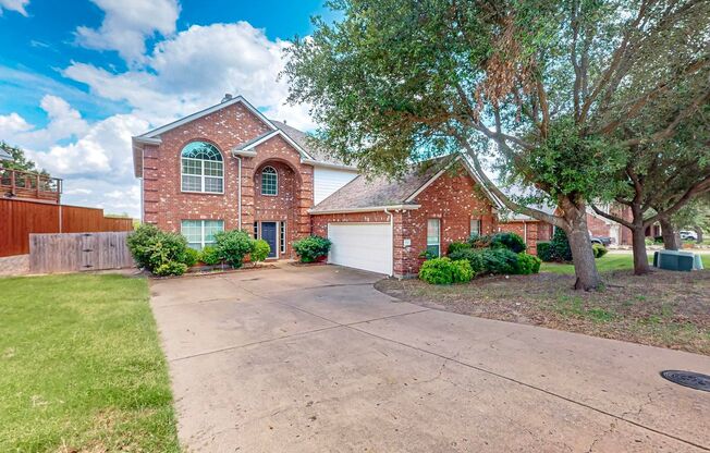 Big Style, Bigger Closets! Live Large in Quail Run!