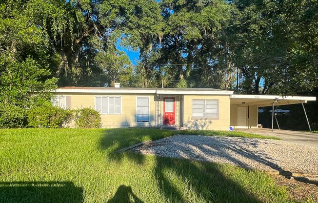 Pet Friendly 4BR/2BA Home Near UF Available for Fall 2026!