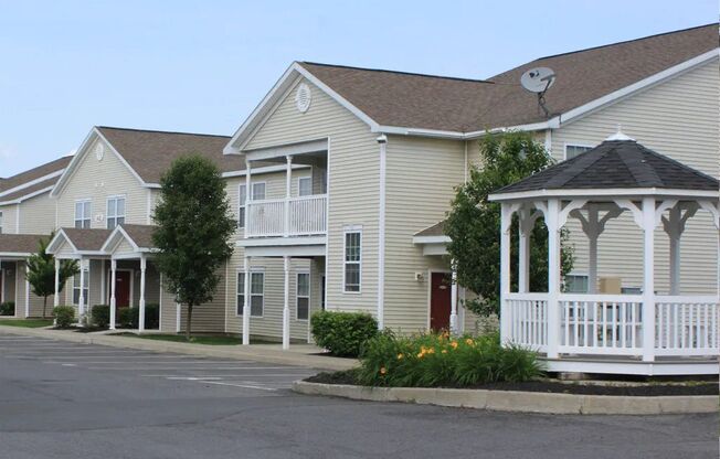 Eagle Rock Apartments & Townhomes at Rensselaer
