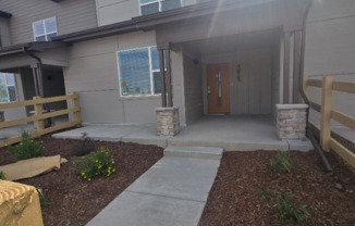 4824 RIV RDS DR
