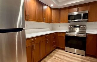 2 beds, 2 baths, 1,031 sqft, $2,650, Unit 006