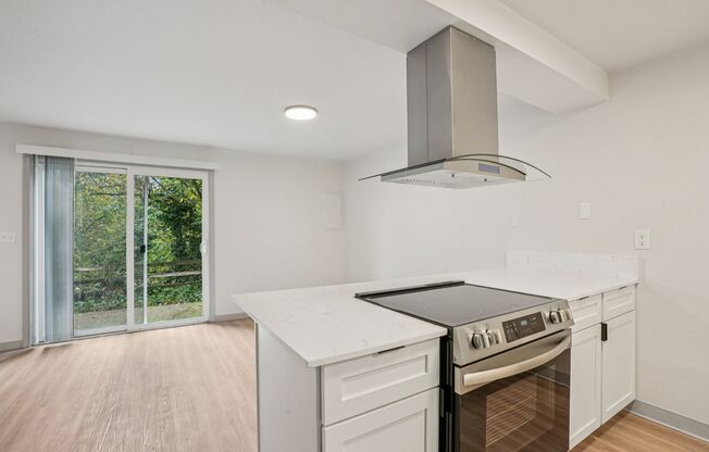 3 beds, 1.5 baths, 1,246 sqft, $1,999, Unit 2619