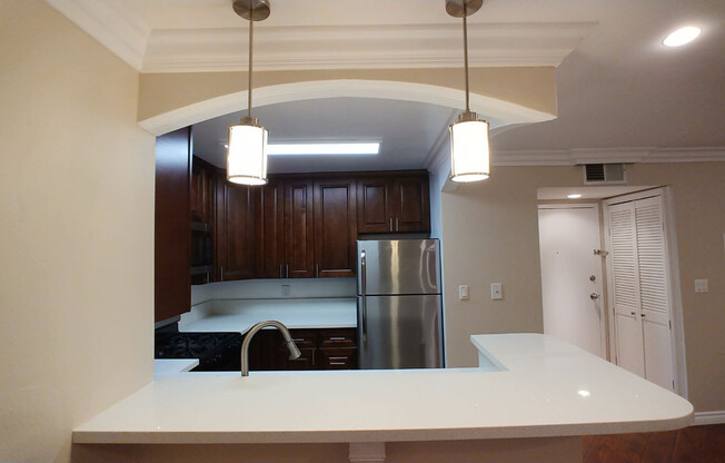 1 bed, 1 bath, 890 sqft, $2,595, Unit 314