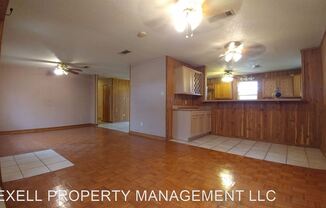 2861 MAPLE DR