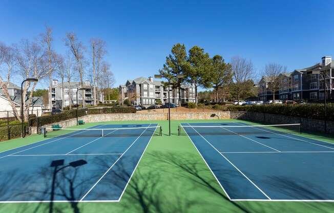 Smooth And Well Kept Tennis Court at The Berkeley Apartments, Georgia, 30096
