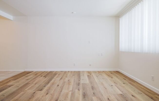 Manhattan II Apartments | Cozy Studio Apartments Near Wilshire/Vermont Metro