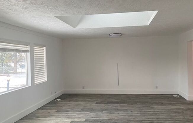 Stunning Water View House for Rent