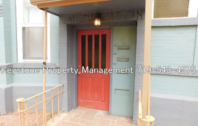 $400.00 OFF - Move in Special!  Cute & Cozy 1Bed/1Bath Upstairs Apt - Across from Central High - $800/$800