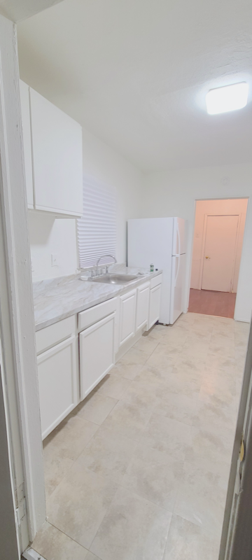 1220 E OGDEN AVE