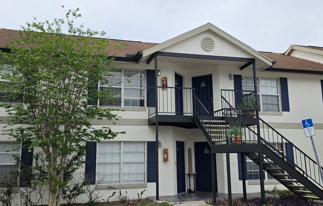 2 beds, 2 baths, $1,500, Unit Unit B105