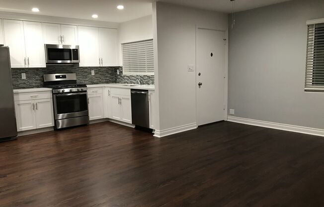 1 bed, 1 bath, 638 sqft, $2,445, Unit 21