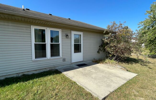 3 beds, 2 baths, $1,695