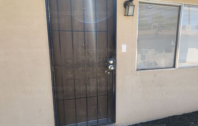 2 beds, 1 bath, 700 sqft, $1,050, Unit 1815-2