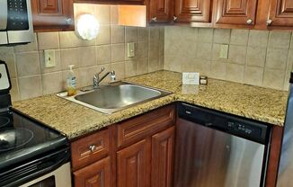 2 beds, 1.5 baths, 1,020 sqft, $1,395, Unit 09847