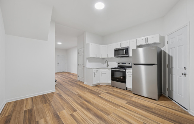 5629 W GIRARD AVE