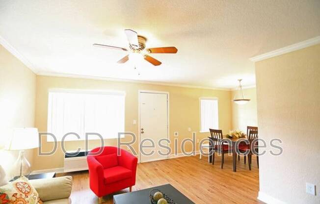1017 GRIFFIN RD