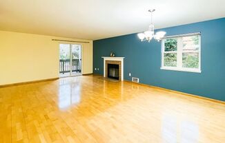 Light & bright Corner Condo unit located in a prime Kirkland location!!!