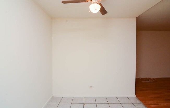 3823 PINE GRV