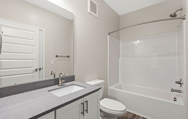 2 beds, 2 baths, 1,205 sqft, $2,295, Unit 1555