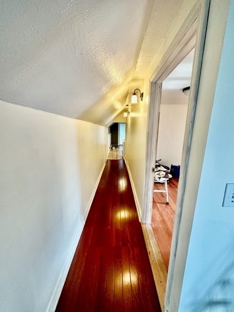 1 bed, 1 bath, $2,000, Unit 3