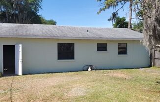 2 beds, 1 bath, $1,495