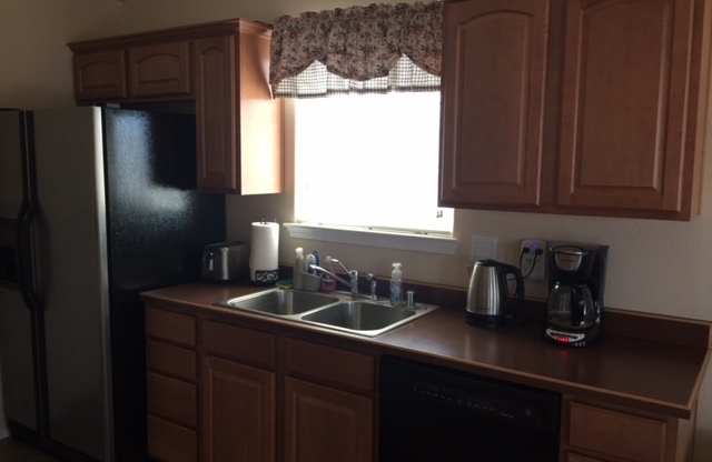 3 beds, 2 baths, $2,000