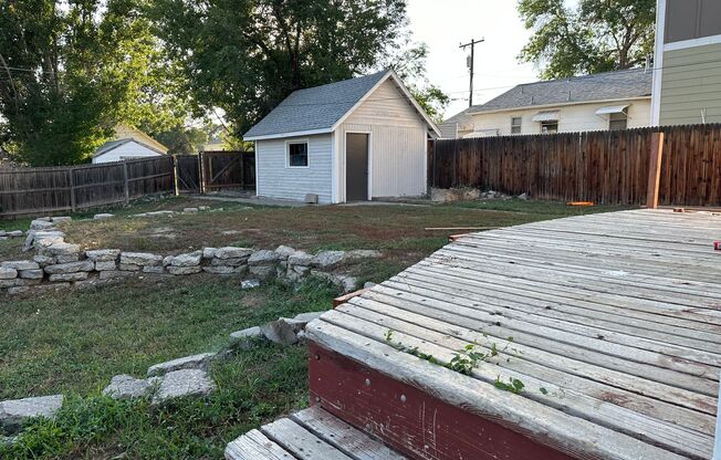 4 bedroom, 1 bath. Pets Ok, Remodeled in 2023, Laundry Hookups and Fenced Yard