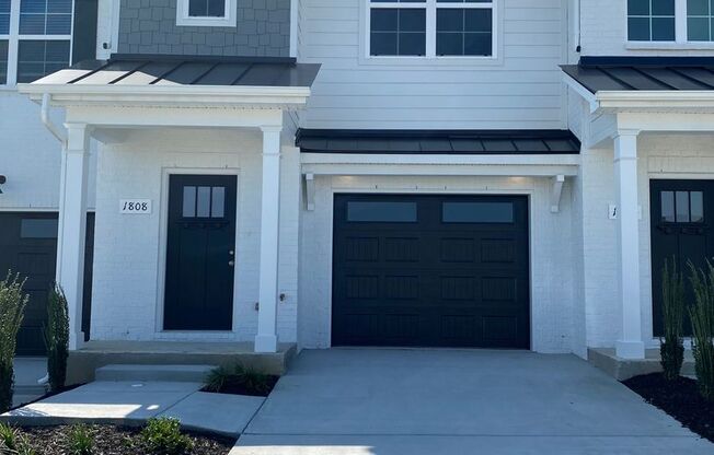 Brand New Luxury Townhome! 3 BR, 2.5 BA, 1 Car Garage, Pool, Dog Park, and More!