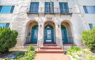 1715 High Street