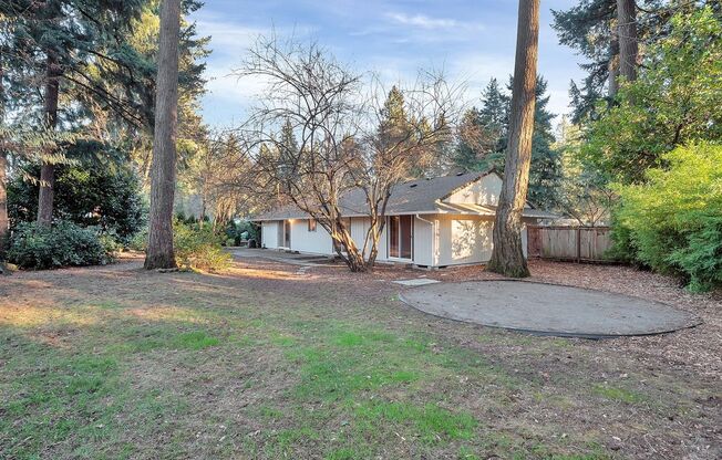 18561 Kristi Way ~ Wonderful Home in Park Like Setting!