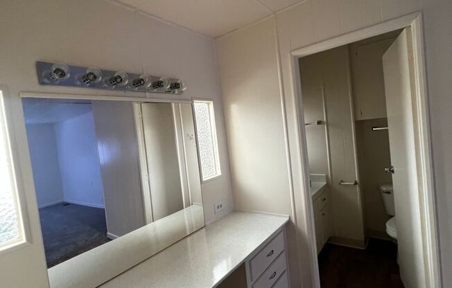 2 beds, 2 baths, 1,080 sqft, $3,695, Unit 29