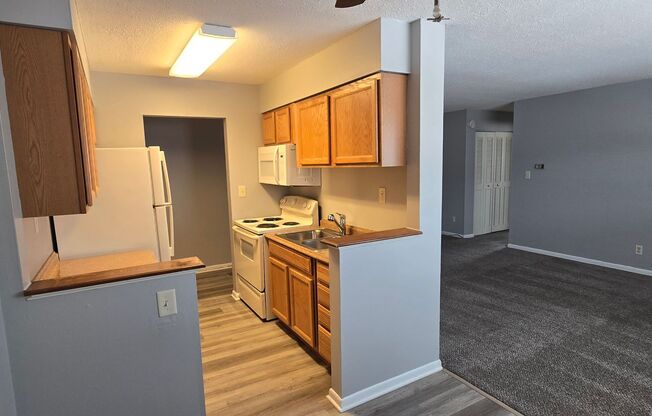 1 bed, 1 bath, 750 sqft, $865, Unit 68