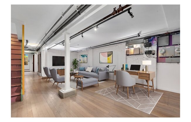 460 11 ST